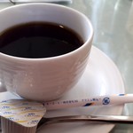 デセールカワウチ - ケーキセット(650円)　ホットコーヒー