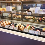 アン ディモンシュ ア パリ - 