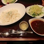 サカノバ グラン - じっくり煮込んだ牛すじカレー