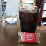 ウェイク カフェ - アイスコーヒー(450円)です。