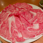 Shabushabu Nihon Ryouri Kisoji - ●上すきやき（2人前）9,460円
                        先付け、すきやき（和牛霜降肉、野菜盛り）玉子（お代わり自由）トマトサラダ、きしめん、ご飯（白米または十六穀米、お代わり自由）香の物、デザート（アイス3種より選択）