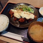 赤坂 ぽん輔 - マヨタク鶏南蛮定食（890円）
            