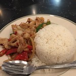 King Of Thai Noodle House - 豚肉の炒め物とライス