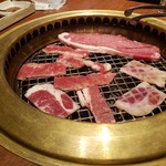 Yakiniku Uesuto - 