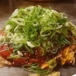 Hiroshima Okonomiyaki Teppanyaki Shouchan - そば肉玉ねぎトッピング