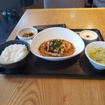 Jasuminwashinkansai - よだれ鶏肉定食