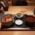 ゆうき丸 - 漬け海鮮丼