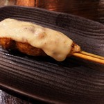 チキンフィート - チーズつくね