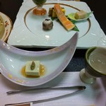 南平台温泉ホテル - ピスタチオ豆腐と食前酒