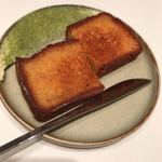 COOK JAPAN PROJECT - 蜂蜜ケーキと車葉草のバター 