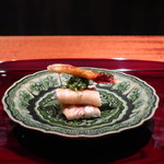 東山 吉寿 - 天然鰻の皮のパリパリ焼き
