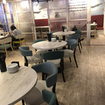 ＣＨＩＮＡ　ＤＯＬＬ - 店内