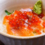 Toro salmon Oyako-don (Chicken and egg bowl)