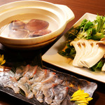 Shellfish hotpot with plenty of mizuna