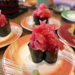 Gurume Kaitenzushi Magurodon'Ya Yazae'Mon - 