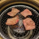 焼肉 鶯谷園 - 