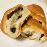 三滝屋製パン - レーズンはたっぷりでした