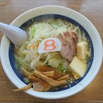 Hachiban Ramen - 野菜ラーメン(塩)バタートッピング \580