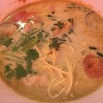 Thai Food Lounge DEE - グリーンカレーらーめんL (*´ω`*) 麺ミセ