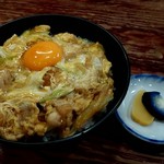 Goemon - ウメ～地鶏の親子丼 700円+税