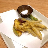 江戸前寿司 日ノ出茶屋 横浜 - わかさぎ天ぷら　800円+税