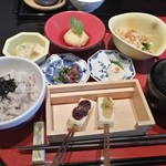 豆腐料理と吟醸せいろ蒸し 八かく庵 - 