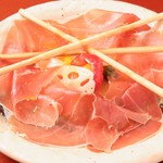 Bar de PePe ネロ - イタリアンと言えばやっぱり生ハムは欠かせない！