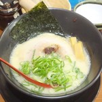 だるまのめ - とんこつらぁ麺