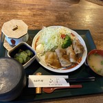 Nihonryou-Shi Fuji - 豚ロース生姜焼き　950円　税別
