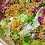 グリーン・グルメ - 「たっぷりレタスとハーブで食べるナシゴレン」