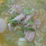 ラーメン幸味 - 鶏肉トッピング