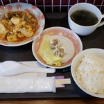 Cafe あるくっちゃ - 麻婆豆腐(500円)です。