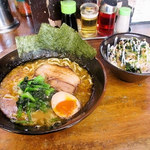 うまみ屋 - 極上マー油ラーメン　ねぎチャーシュー丼