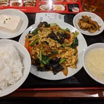 Nangokutei - 玉子ときくらげの炒め定食（850円）