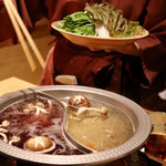 神戸牛 しゃぶしゃぶ おもき 離れ - 