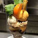 PATISSERIE ASAKO IWAYANAGI - パルフェ ジャポネ  柿と焙じ茶とともに、ぐるっと。