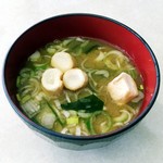 Katsugin - 味噌汁。