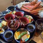 大阪屋形船 - 前菜盛り合わせは三段重ね