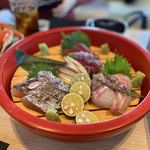 大阪屋形船 - お造里3種は、マグロ、鯛、鰆の焼き霜