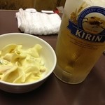 かんちゃん - マカロニサラダと生ビール