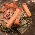 金井商店 - 蒸し鶏と小松菜のシーザーサラダ　きつねスタイル