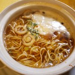 くろちゃん食堂 - 鍋焼きラーメン　500円