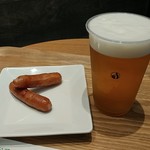 スカイ カフェ カゴシマ - ウインナー＆ビール