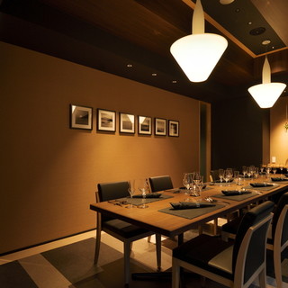 １０名様までご利用可能な一般個室