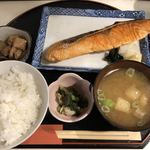 酒処 はづき - 焼魚 しゃけ 880円