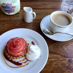 カフェ　ムルソー - りんごのチーズケーキ&ブレンド珈琲