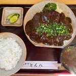 とん八 - 大味噌とんかつ定食