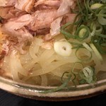 大地のうどん 東京馬場店 - 野菜天ぶっかけ（麺アップ）