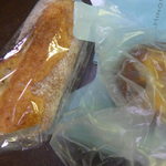 119168416 - フランスパンとダクワーズ