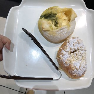 深夜営業 愛知でおすすめのパンをご紹介 食べログ